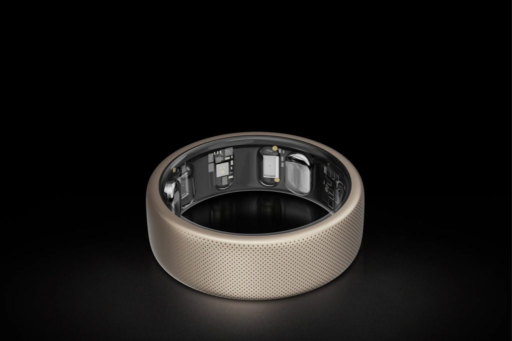Amazfit Helio Ring smart ring