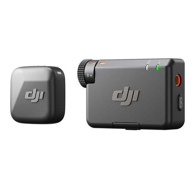 DJI Mic Mini wireless microphone transmitters with receiver and charging case