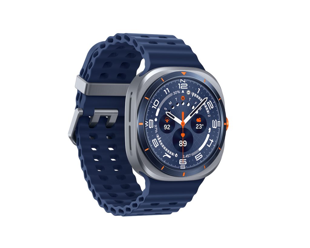 Samsung Galaxy Watch Ultra in titanium
